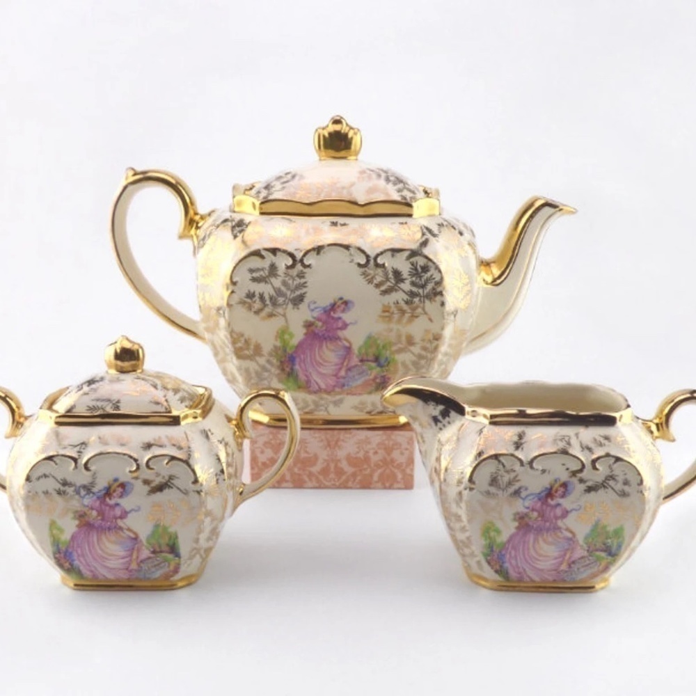 Vintage 40s Pinkie Sadler Cube Tea Set - Teapot, Creamer and Sugar Dish
